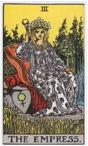 Arquétipos e Tarot: A Jornada do Herói Refletida no Seu Mapa Astral